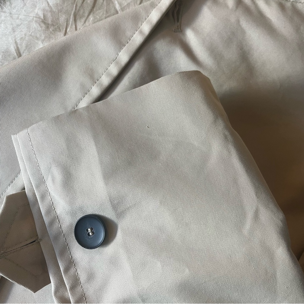 Zara Beige Cropped Trench Coat, worn once almost new - Picture 5 of 5